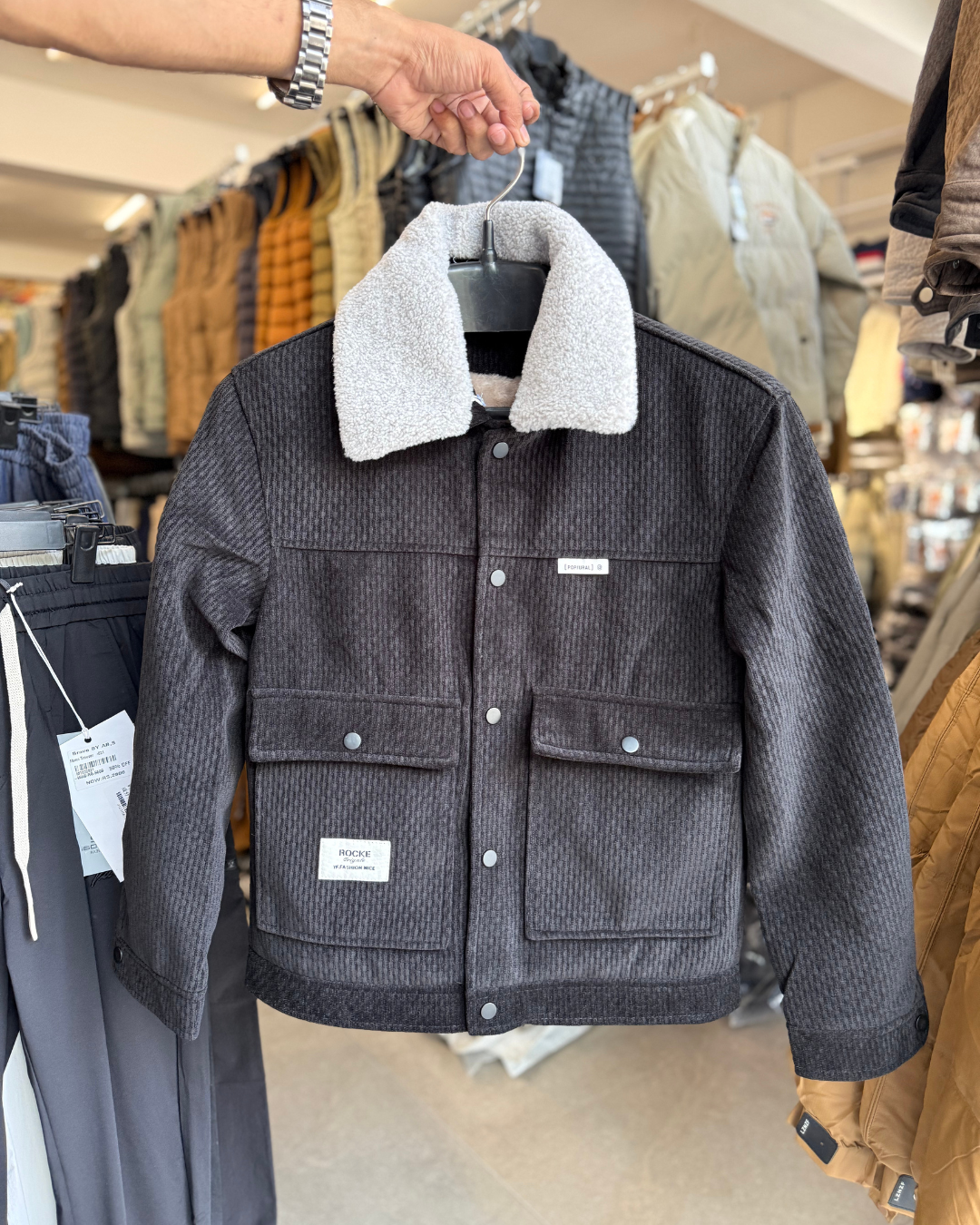 Men’s corduroy sherpa-collar jacket