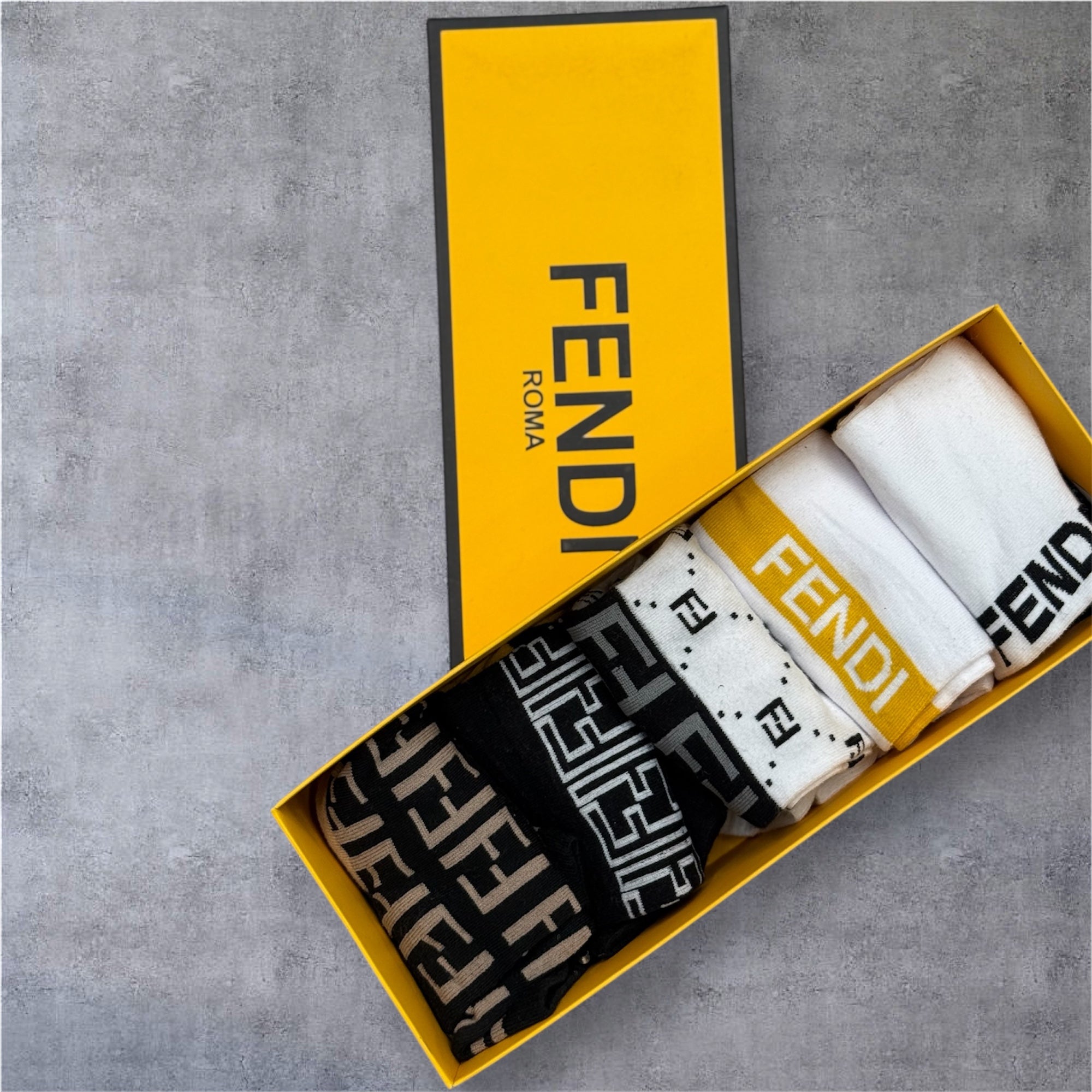 Luxury Fendi Designer Socks Gift Box (5 Pairs)
