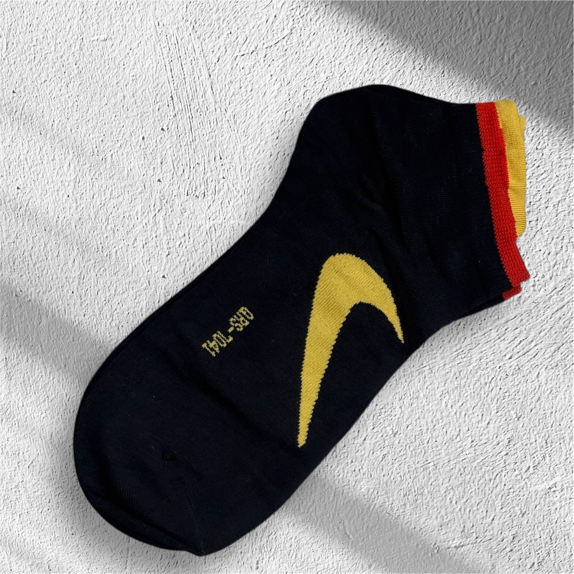 Nike-Inspired Athletic Socks Gift Box – 5 Pairs