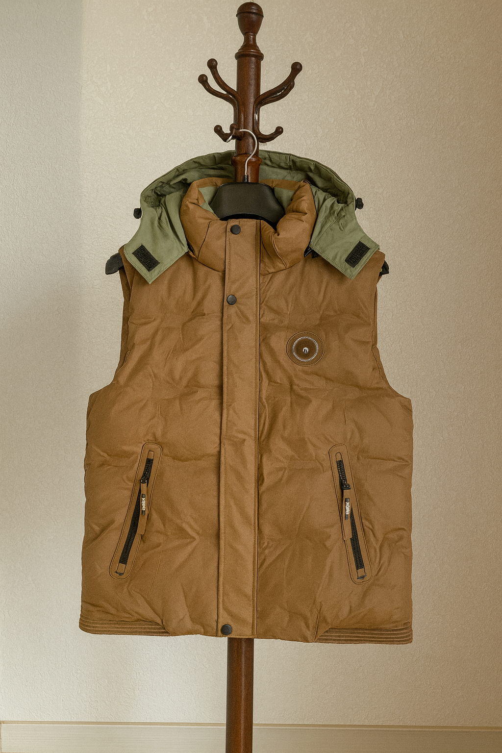 Urban Nomad Contrast Hooded Puffer Jacket