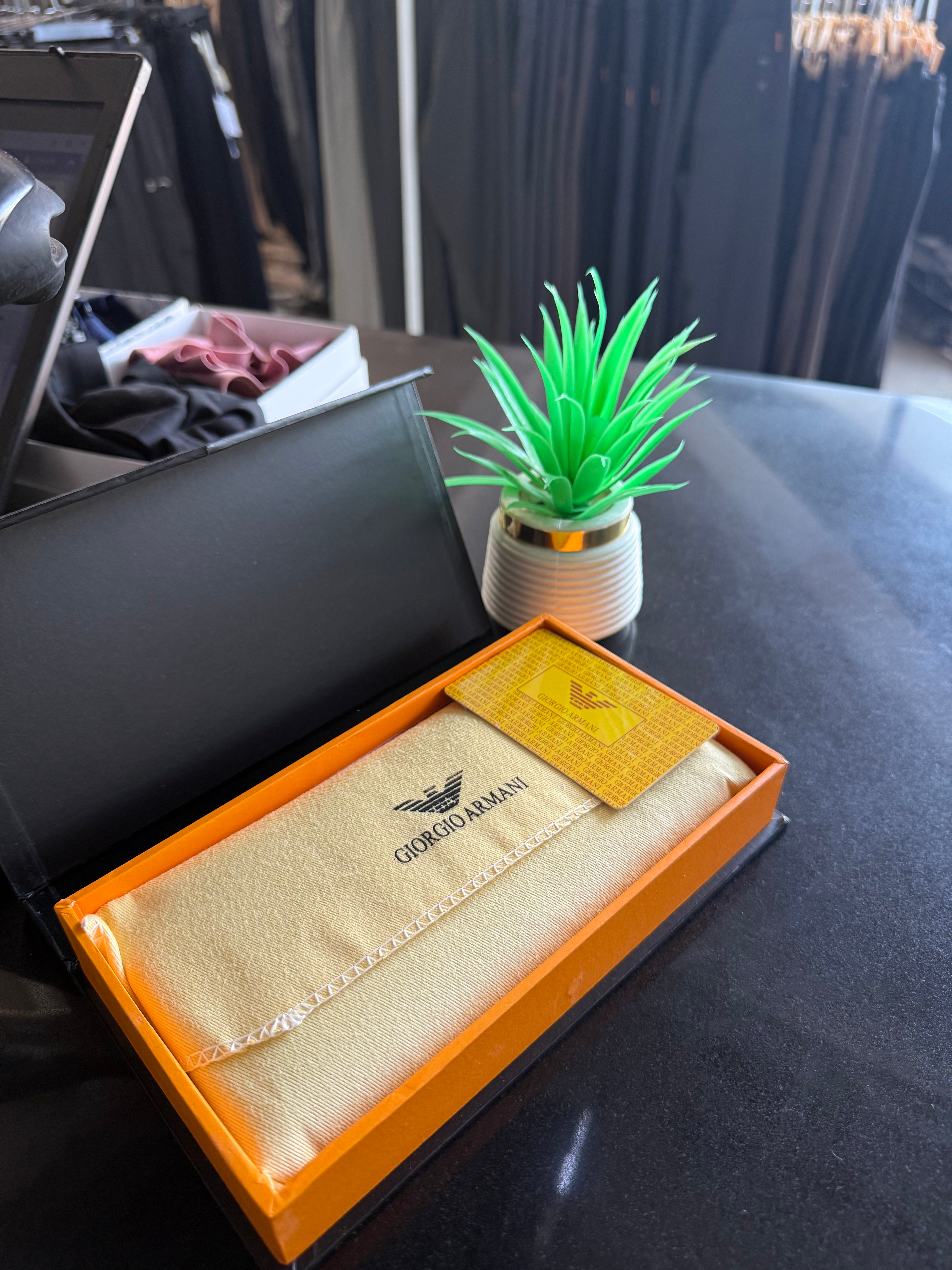 Luxury GIORGIO ARMANI Men’s Wallet